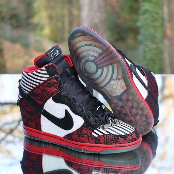 Nike Dunk Sky Hi Doernbecher 2013 - Picture 5 of 16